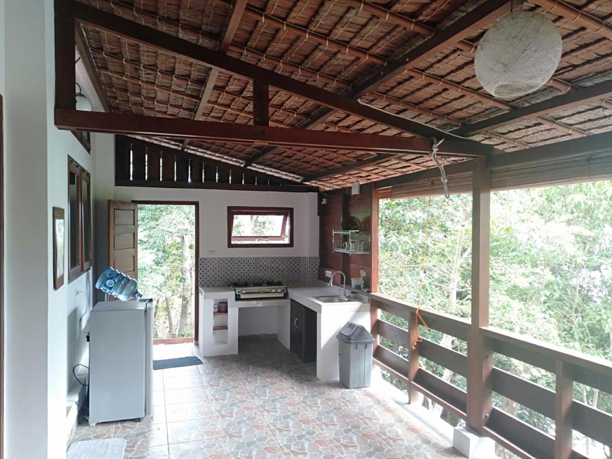 Treetop Guesthouse And Bungalows Sabang  Esterno foto