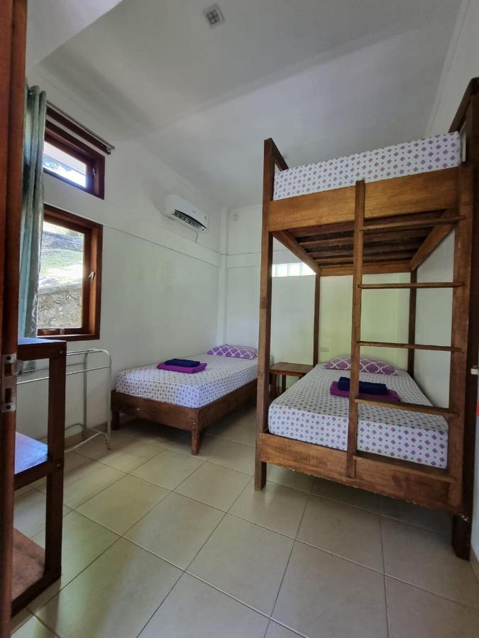 Treetop Guesthouse And Bungalows Sabang  Esterno foto